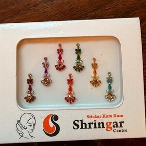 Multicolor Bindi Set